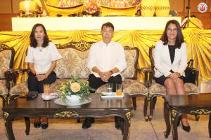 2. พิธีบายศรีสู่ขวัญสานสัมพันธ์สักทองคล้องใจ