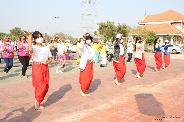 3. ซ้อมใหญ่การรำพุทธบูชา นบพระบรมธาตุ เนื่องในพิธีเปิดงานประเพณี นบพระ-เล่นเพลง และงานกาชาดจังหวัดกำแพงเพชร ประจำปี ๒๕๖๖