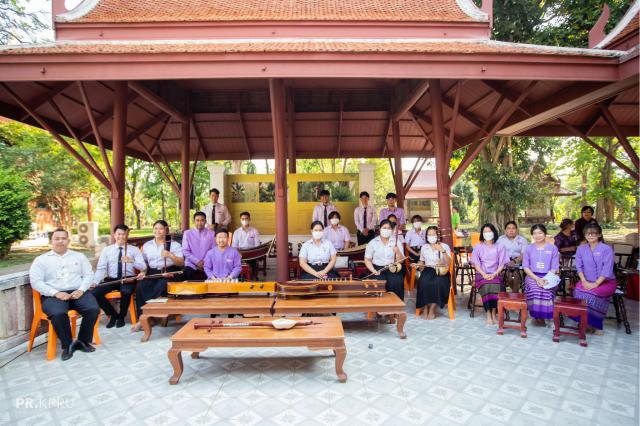 2. สมเด็จพระกนิษฐาธิราชเจ้า กรมสมเด็จพระเทพรัตนราชสุดา ฯ สยามบรมราชกุมารี เสด็จเสด็จพระราชดำเนินมายังพิพิธภัณฑสถานจังหวัดกำแพงเพชร เฉลิมพระเกียรติ สำนักศิลปะและวัฒนธรรม มหาวิทยาลัยราชภัฏกำแพงเพชร