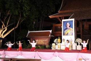 21. ซ้อมการแสดงเพื่อแสดงในกิจกรรมการแสดงดนตรีไทย นาฏศิลป์ไทย และนาฏศิลป์นานาชาติ "วันอนุรักษ์มรดกไทย"