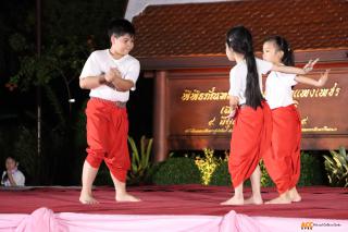 32. ซ้อมการแสดงเพื่อแสดงในกิจกรรมการแสดงดนตรีไทย นาฏศิลป์ไทย และนาฏศิลป์นานาชาติ "วันอนุรักษ์มรดกไทย"
