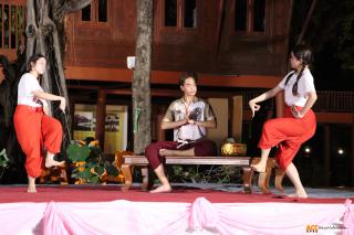 113. ซ้อมการแสดงเพื่อแสดงในกิจกรรมการแสดงดนตรีไทย นาฏศิลป์ไทย และนาฏศิลป์นานาชาติ "วันอนุรักษ์มรดกไทย"