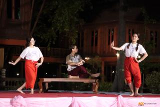 139. ซ้อมการแสดงเพื่อแสดงในกิจกรรมการแสดงดนตรีไทย นาฏศิลป์ไทย และนาฏศิลป์นานาชาติ "วันอนุรักษ์มรดกไทย"