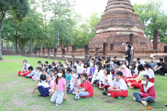 1. ซ้อมการแสดงมินิไลท์ แอนด์ ซาวด์ เสน่ห์วิถีถิ่นดินแดนสองมรดกโลก ในงานมหกรรมเสน่ห์วิถีถิ่นดินแดนสองมรดกโลก ครั้งที่ ๑