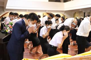 16. โครงการประกวดมารยาทไทยระดับชาติ (ระดับอุดมศึกษา) ชิงถ้วยพระราชทาน พระบาทสมเด็จพระเจ้าอยู่หัว ครั้งที่ ๓