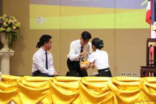 101. โครงการประกวดมารยาทไทยระดับชาติ (ระดับอุดมศึกษา) ชิงถ้วยพระราชทาน พระบาทสมเด็จพระเจ้าอยู่หัว ครั้งที่ ๓