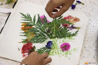 34. การอบรมเชิงปฏิบัติการ หัวข้อ ศิลปะการย้อมสีด้วยการทุบดอกไม้สด (HAPA ZOME)