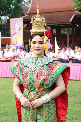 84. โครงการวันอนุรักษ์มรดกไทยเพื่อเฉลิมพระเกียรติสมเด็จพระกนิษฐาธิราชเจ้า กรมสมเด็จพระเทพรัตนราชสุดา ฯ สยามบรมราชกุมารี และการแสดงดนตรีไทย นาฏศิลป์ไทยและการแสดงนาฏศิลป์นานาชาติ