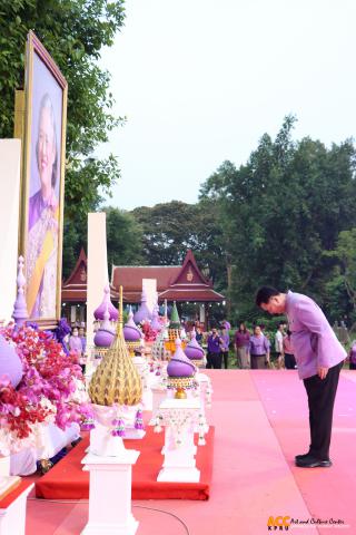 121. โครงการวันอนุรักษ์มรดกไทยเพื่อเฉลิมพระเกียรติสมเด็จพระกนิษฐาธิราชเจ้า กรมสมเด็จพระเทพรัตนราชสุดา ฯ สยามบรมราชกุมารี และการแสดงดนตรีไทย นาฏศิลป์ไทยและการแสดงนาฏศิลป์นานาชาติ
