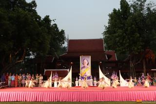 164. โครงการวันอนุรักษ์มรดกไทยเพื่อเฉลิมพระเกียรติสมเด็จพระกนิษฐาธิราชเจ้า กรมสมเด็จพระเทพรัตนราชสุดา ฯ สยามบรมราชกุมารี และการแสดงดนตรีไทย นาฏศิลป์ไทยและการแสดงนาฏศิลป์นานาชาติ