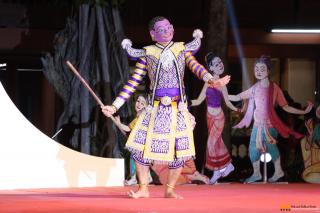225. โครงการวันอนุรักษ์มรดกไทยเพื่อเฉลิมพระเกียรติสมเด็จพระกนิษฐาธิราชเจ้า กรมสมเด็จพระเทพรัตนราชสุดา ฯ สยามบรมราชกุมารี และการแสดงดนตรีไทย นาฏศิลป์ไทยและการแสดงนาฏศิลป์นานาชาติ