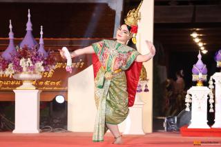 227. โครงการวันอนุรักษ์มรดกไทยเพื่อเฉลิมพระเกียรติสมเด็จพระกนิษฐาธิราชเจ้า กรมสมเด็จพระเทพรัตนราชสุดา ฯ สยามบรมราชกุมารี และการแสดงดนตรีไทย นาฏศิลป์ไทยและการแสดงนาฏศิลป์นานาชาติ