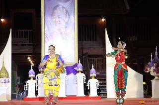 256. โครงการวันอนุรักษ์มรดกไทยเพื่อเฉลิมพระเกียรติสมเด็จพระกนิษฐาธิราชเจ้า กรมสมเด็จพระเทพรัตนราชสุดา ฯ สยามบรมราชกุมารี และการแสดงดนตรีไทย นาฏศิลป์ไทยและการแสดงนาฏศิลป์นานาชาติ
