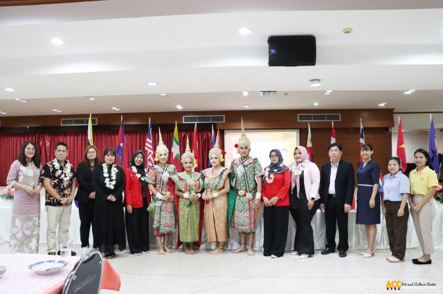 ต้อนรับคณะผู้บริหารและนักศึกษาจากมหาวิทยาลัย Ubudiyah University Indonesia