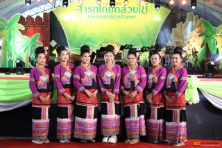 9. การแสดงเวทีกลาง งานประเพณี "สารทไทย-กล้วยไข่ และของดีเมืองกำแพง" ประจำปี ๒๕๖๗ (วันที่ ๒ ตุลาคม ๒๕๖๗)