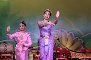 250. การแสดงเวทีกลาง งานประเพณี "สารทไทย-กล้วยไข่ และของดีเมืองกำแพง" ประจำปี ๒๕๖๗ (วันที่ ๕ ตุลาคม ๒๕๖๗)