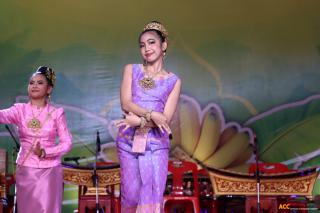 255. การแสดงเวทีกลาง งานประเพณี "สารทไทย-กล้วยไข่ และของดีเมืองกำแพง" ประจำปี ๒๕๖๗ (วันที่ ๕ ตุลาคม ๒๕๖๗)