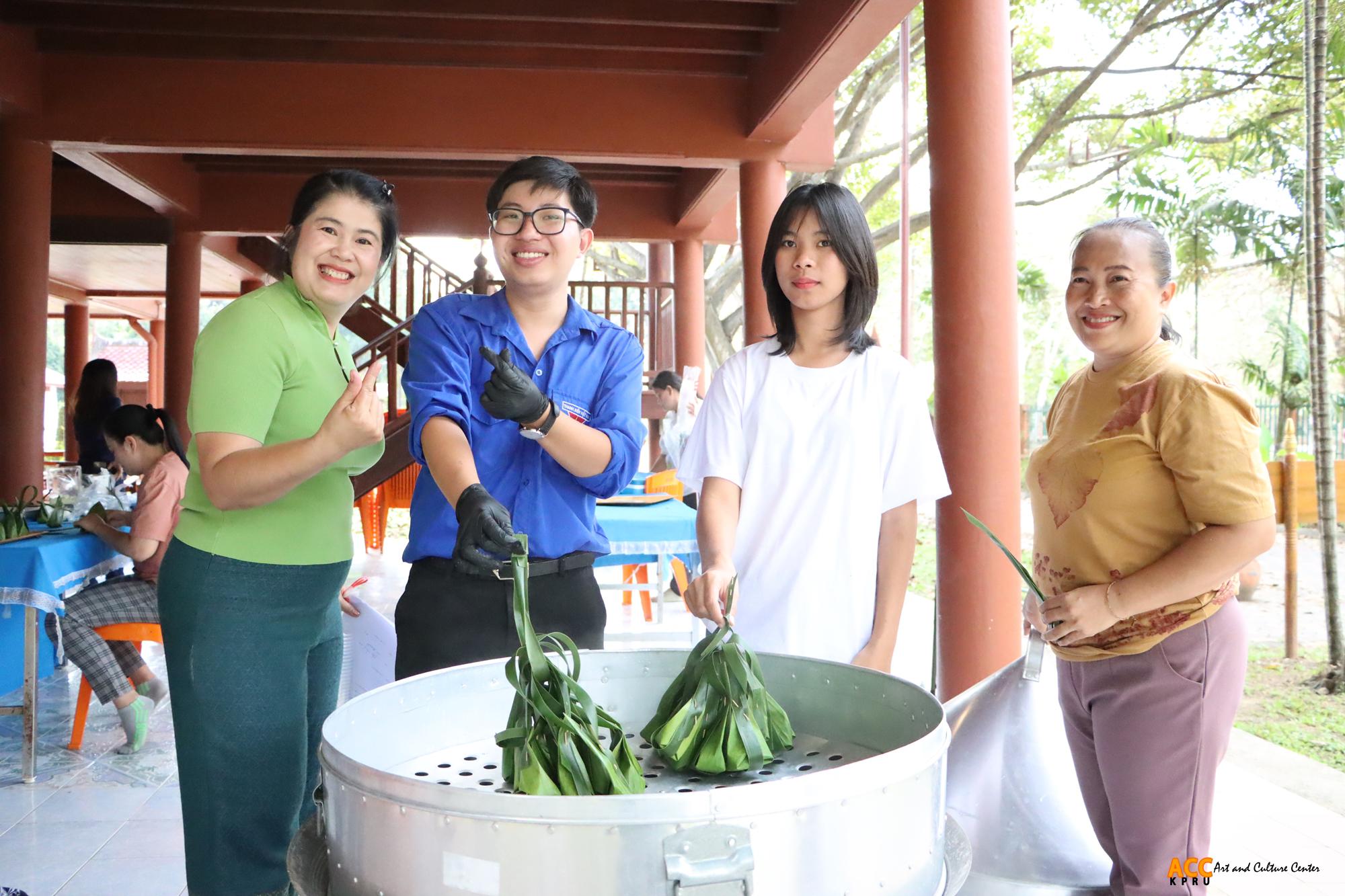 158. การอบรมเชิงปฏิบัติการเรียนรู้ศิลปะวัฒนธรรมการรำไทยและการเรียนรู้วัฒนธรรมอาหารไทย