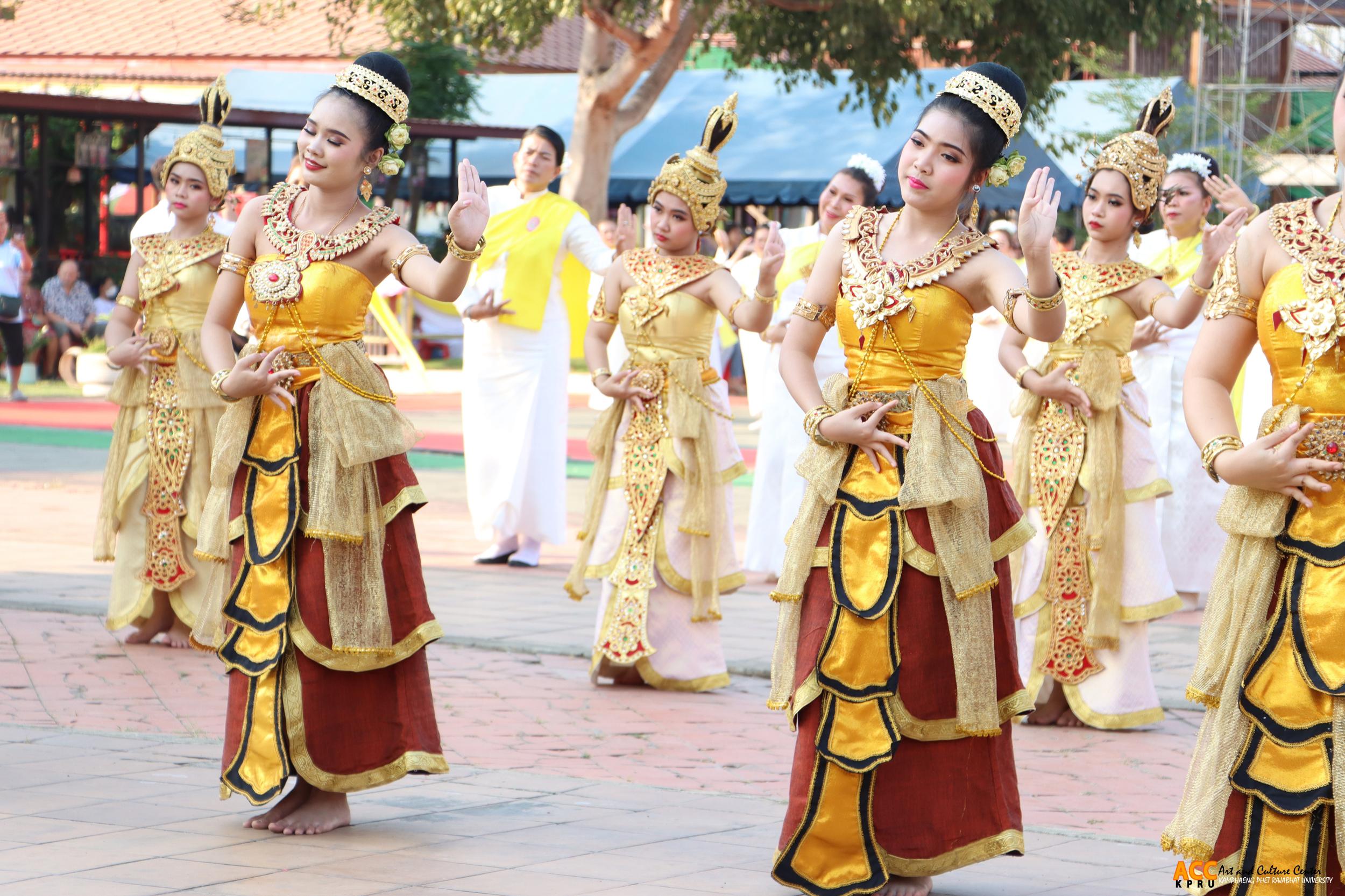 35. พิธีเปิดงานประเพณี "นบพระ-เล่นเพลง และงานกาชาดจังหวัดกำแพงเพชร" ประจำปี ๒๕๖๘