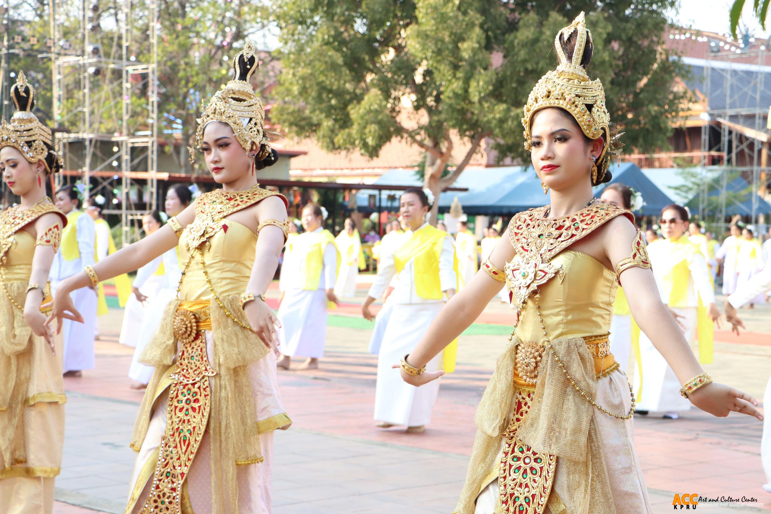 39. พิธีเปิดงานประเพณี "นบพระ-เล่นเพลง และงานกาชาดจังหวัดกำแพงเพชร" ประจำปี ๒๕๖๘