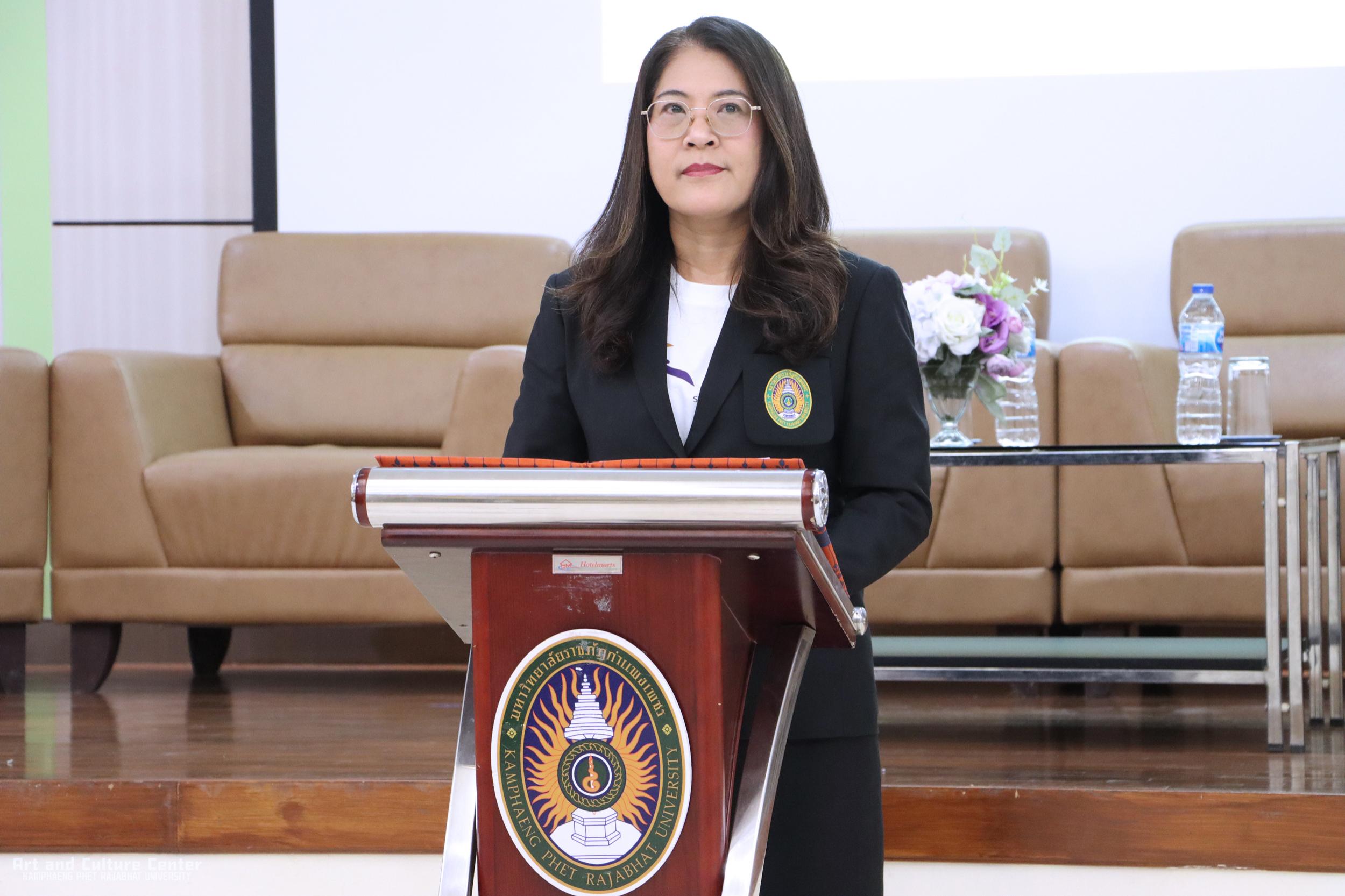 4. โครงอบรมสัมมนา เรื่อง "การขับเคลื่อนธรรมาภิบาลในสถาบันอุดมศึกษา"