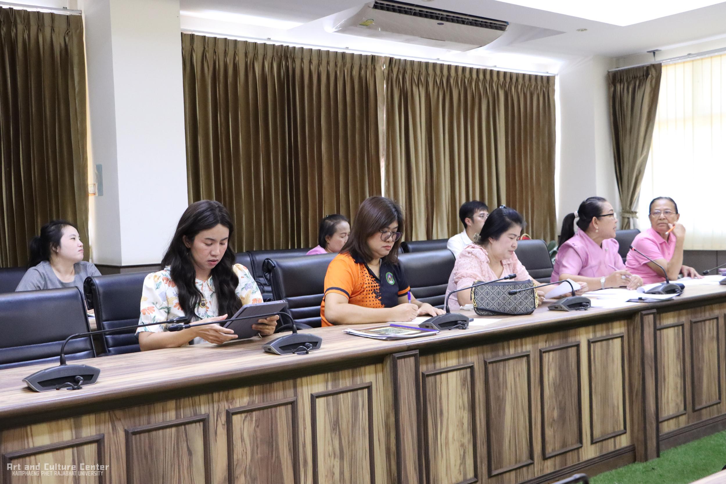 4. ประชุมคณะกรรมการดำเนินงานของสำนักศิลปะและวัฒนธรรม