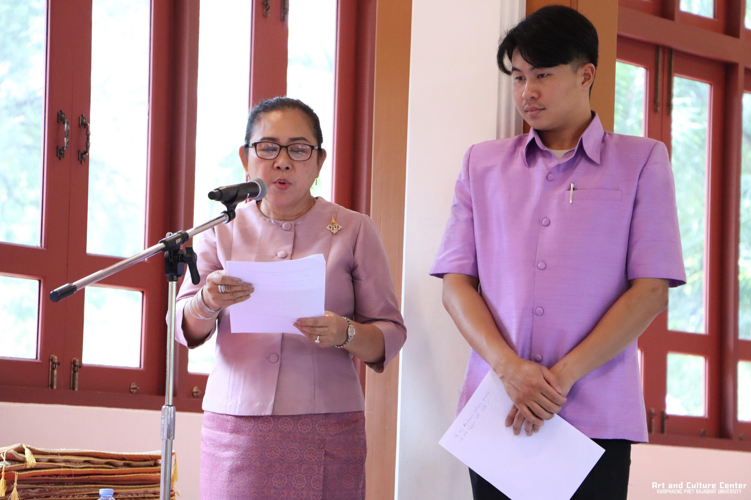 28. พิธีมอบเกียรติบัตรให้กับนักเรียนชุมนุมนาฏศิลป์ศูนย์จริยศึกษา สธ กำแพงเพชร รุ่นที่ ๒๔