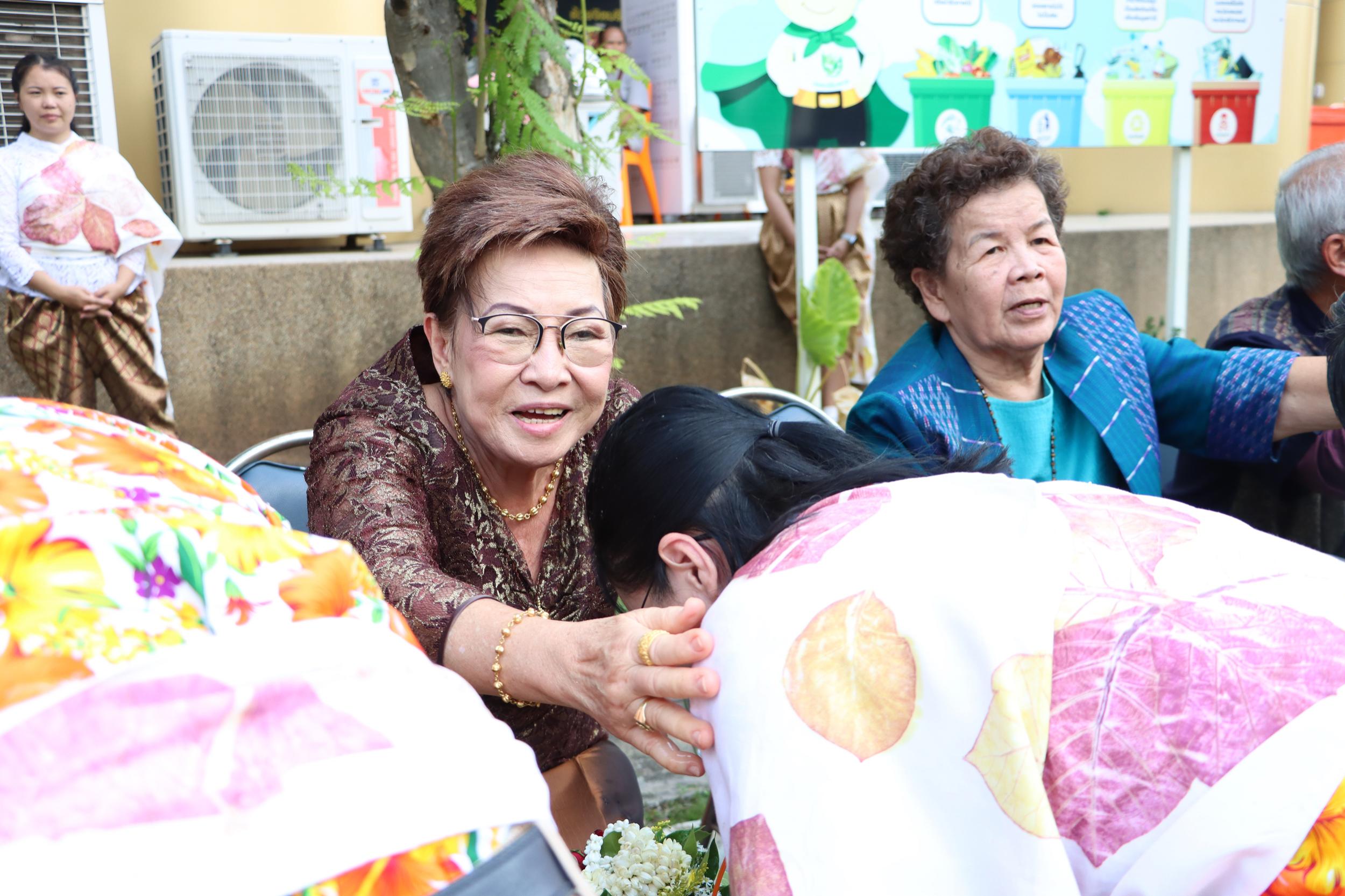 66. KPRU สวมผ้าไทย ห่มสไบ ใส่โจงสงกรานต์ สืบสานประเพณี ประจำปี ๒๕๖๘