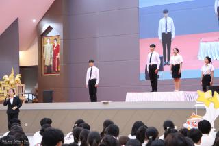 การอบรมมารยาทไทย ในกิจกรรมปฐมนิเทศนักศึกษาใหม่ ประจำปีการศึกษา ๒๕๖๘