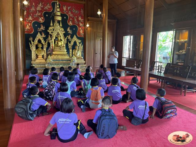 1. ต้อนรับคณะครูและนักเรียนโรงเรียนบ้านลานหิน