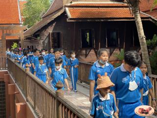 4. ต้อนรับคณะครูและนักเรียนโรงเรียนอนุบาลกำแพงเพชร