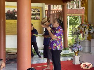 98. พิพิธภัณฑสถานจังหวัดกำแพงเพชร เฉลิมพระเกียรติ ได้ให้ความร่วมมือกับโรงเรียนสาธิตฯจัดกิจกรรมเรียนรู้นอกสถานที่ หน่วยบูรณาการแหล่งเรียนรู้ในท้องถิ่น เรื่องกล้วย ให้กับนักเรียนชั้นประถมศึกษาปีที่ 5-6