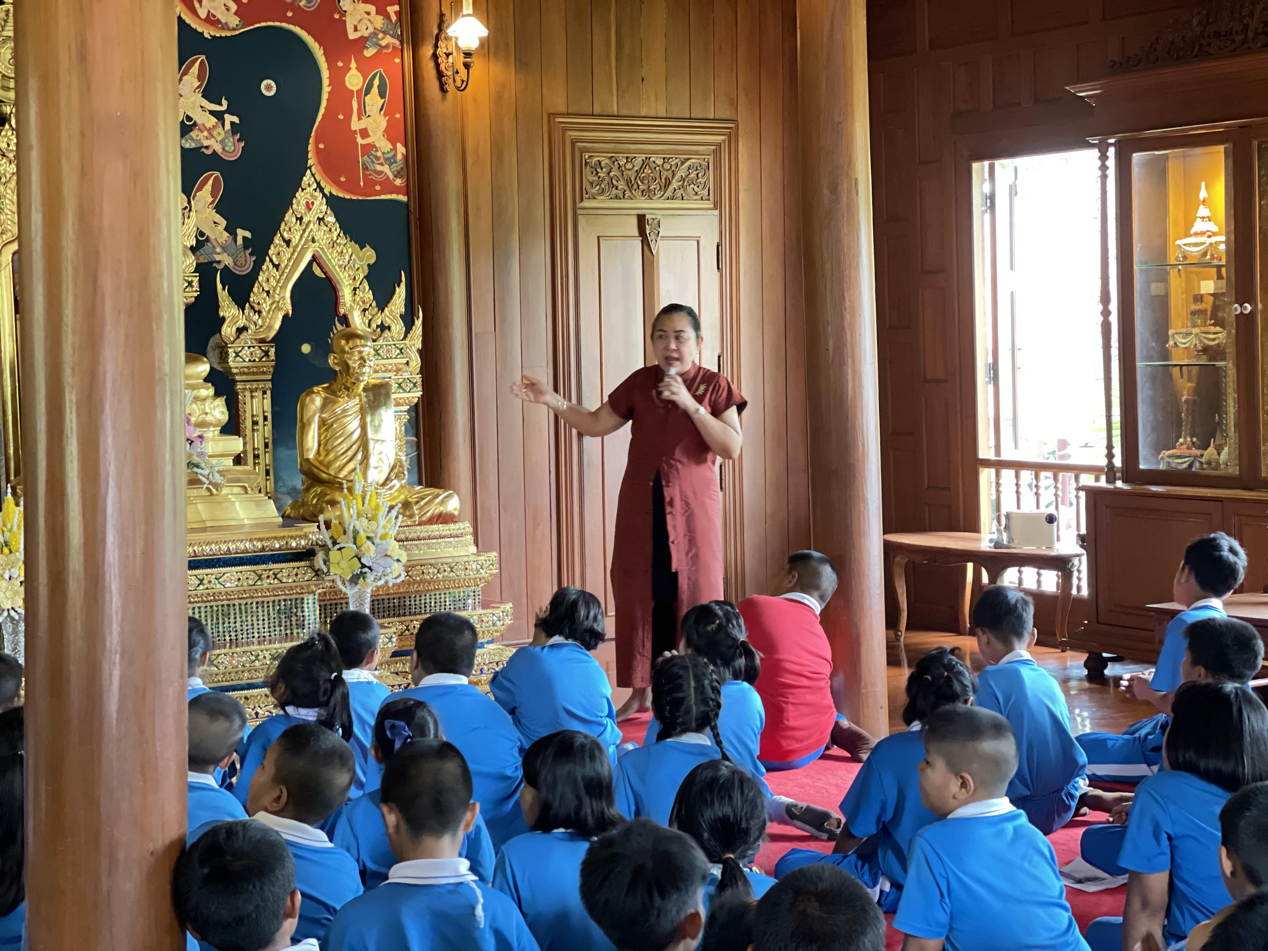 7. พิพิธภัณฑสถานจังหวัดกำแพงเพชร เฉลิมพระเกียรติ สำนักศิลปะและวัฒนธรรม มหาวิทยาลัยราชภัฏกำแพงเพชร ต้อนรับคณะครูและนักเรียนโรงเรียนบ้านวังโบสถ์