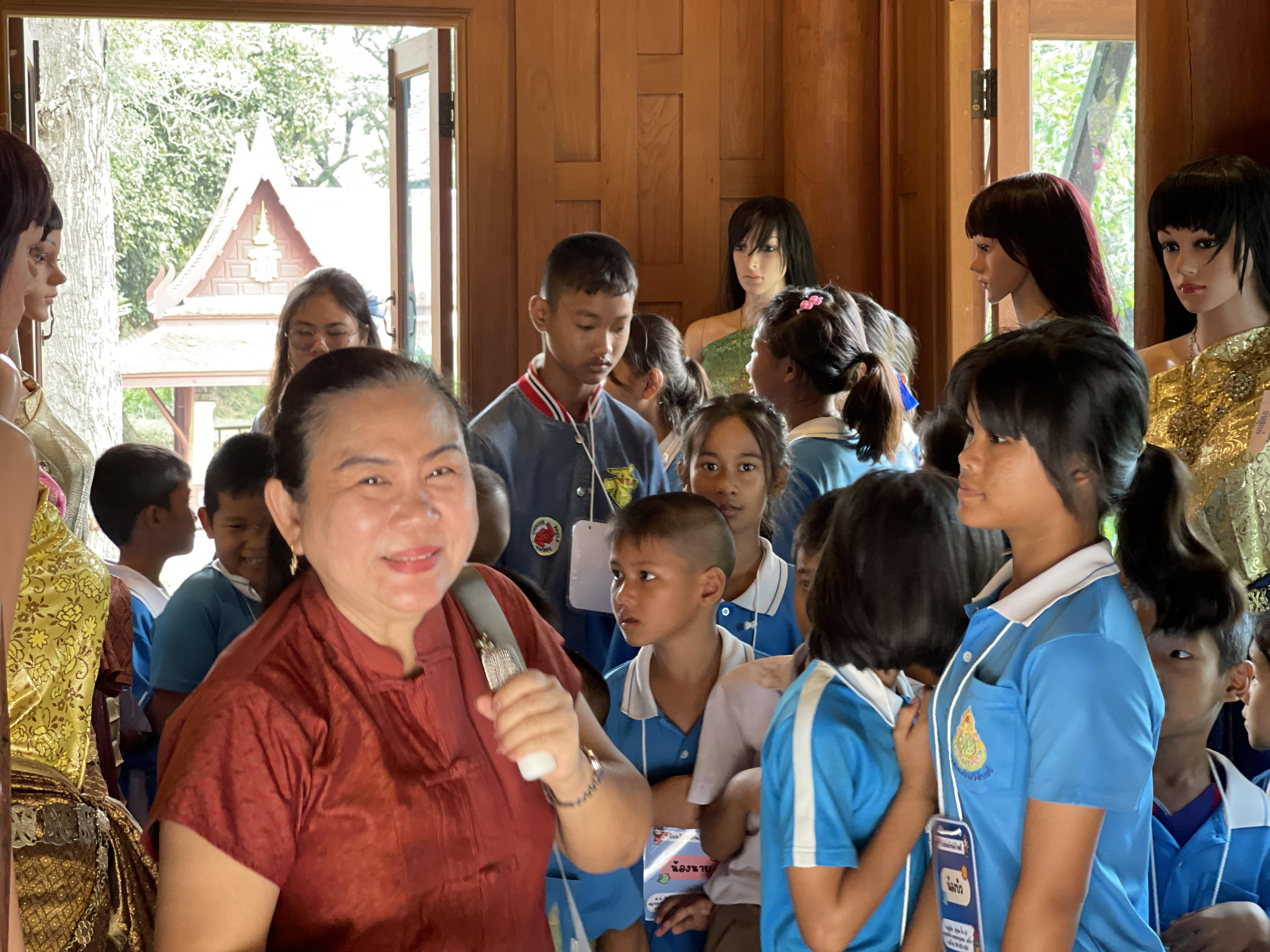 21. พิพิธภัณฑสถานจังหวัดกำแพงเพชร เฉลิมพระเกียรติ สำนักศิลปะและวัฒนธรรม มหาวิทยาลัยราชภัฏกำแพงเพชร ต้อนรับคณะครูและนักเรียนโรงเรียนบ้านวังโบสถ์